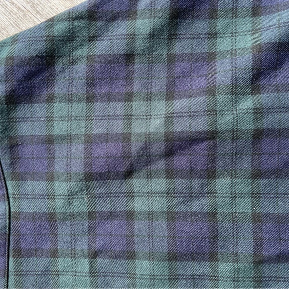 BRANDY MELVILLE Jocelyn tartan green skirt size 26” - Picture 3 of 11